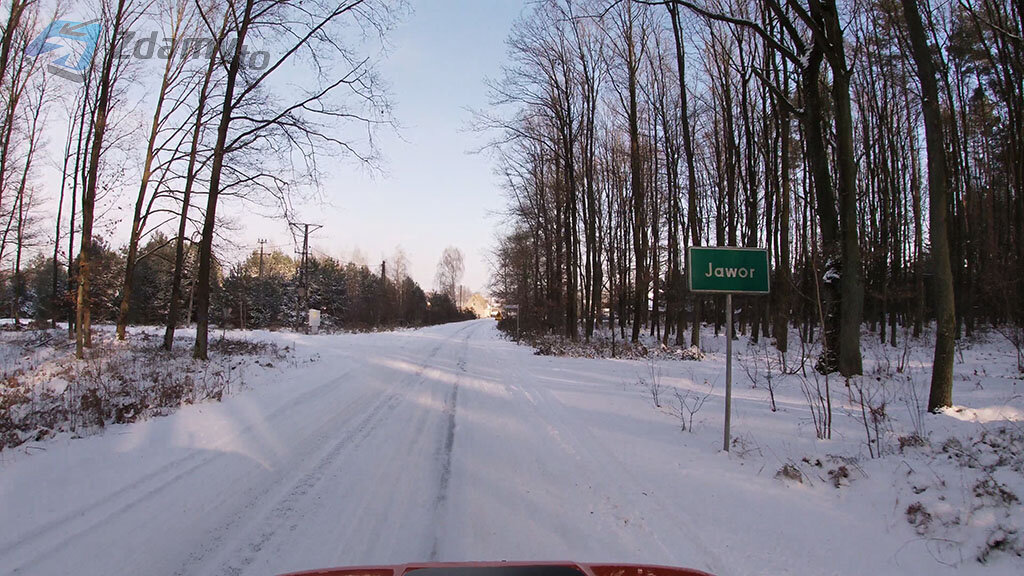 Czy ten znak oznacza wjazd do miejscowości?