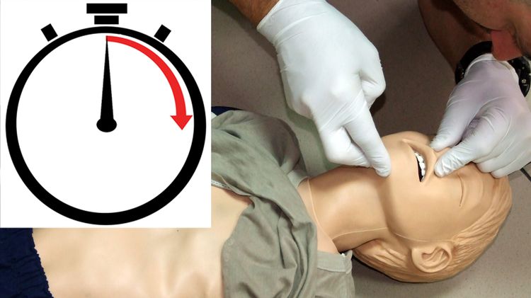 Jak długo należy prowadzić sztuczne oddechy i uciśnięcia klatki piersiowej u dzieci?