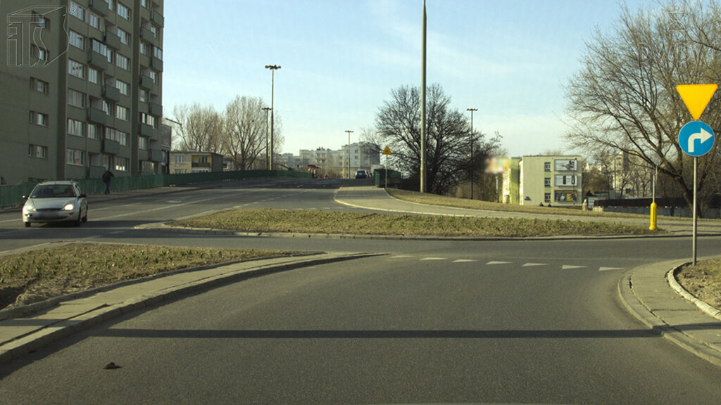 Czy w tej sytuacji, jeżeli zajdzie konieczność ustąpienia pierwszeństwa przejazdu, możesz zatrzymać pojazd w dowolnym miejscu?